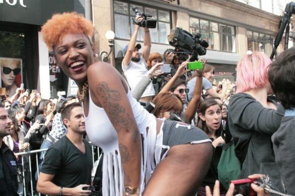 BIG FREEDIA BROKE THE GUINNESS TWERKING RECORD TODAY IN NYC